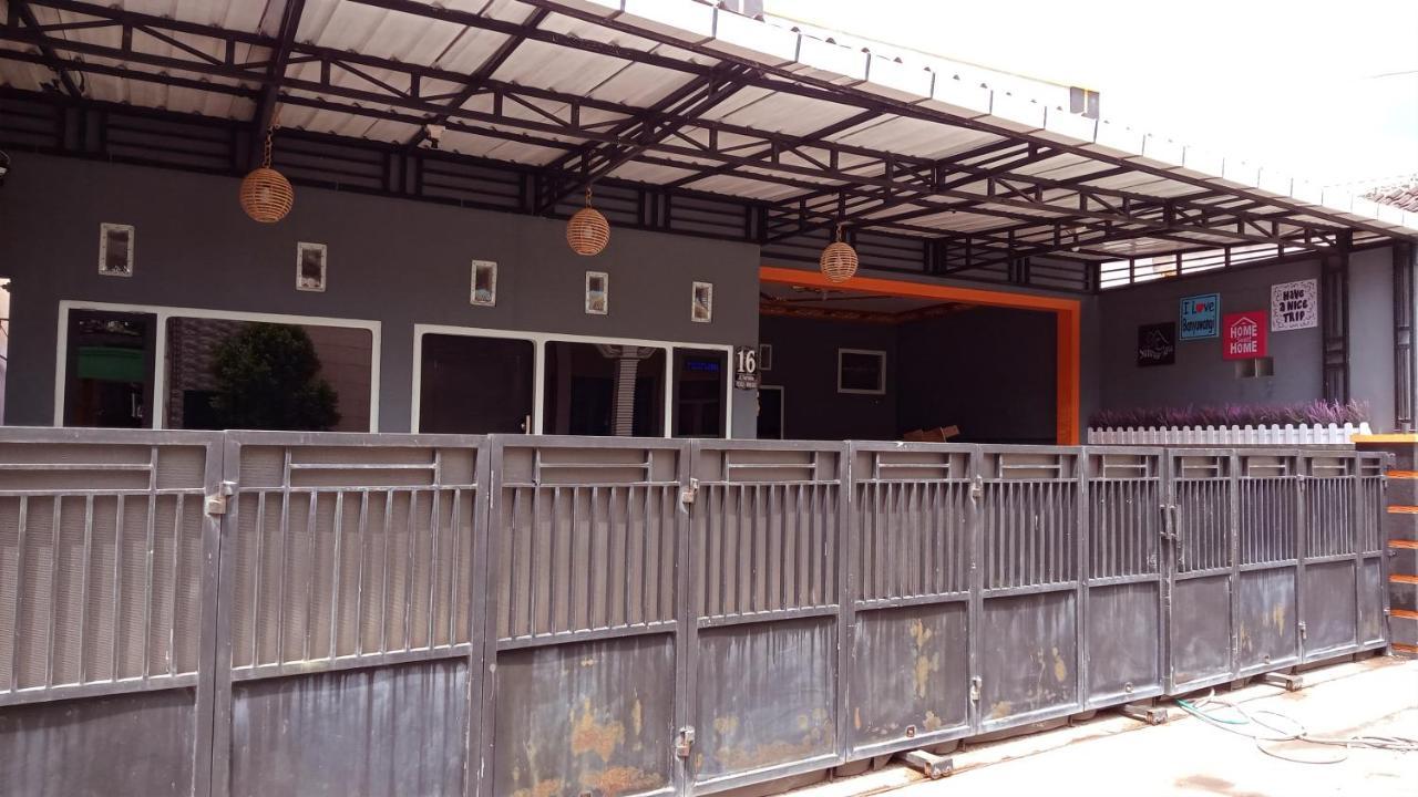 Kanalan Banyuwangi Villa Banyuwangi (East Java)