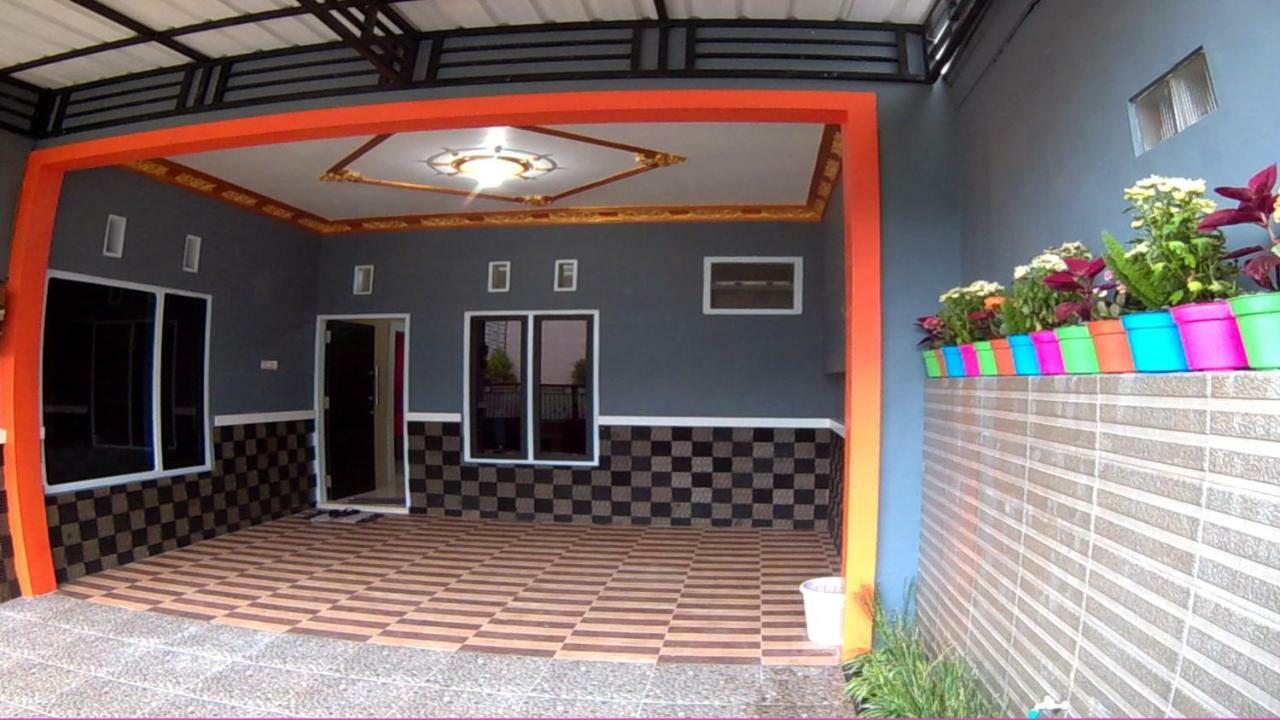 Villa Kanalan Banyuwangi