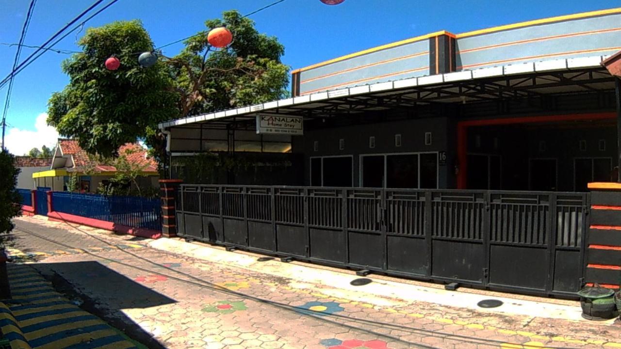 Villa Kanalan Banyuwangi